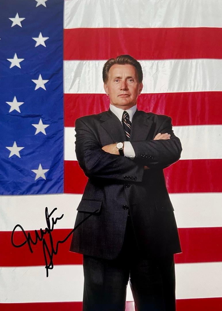 Martin Sheen Signed 8x10 Photo (The West Wing) - JSA COA